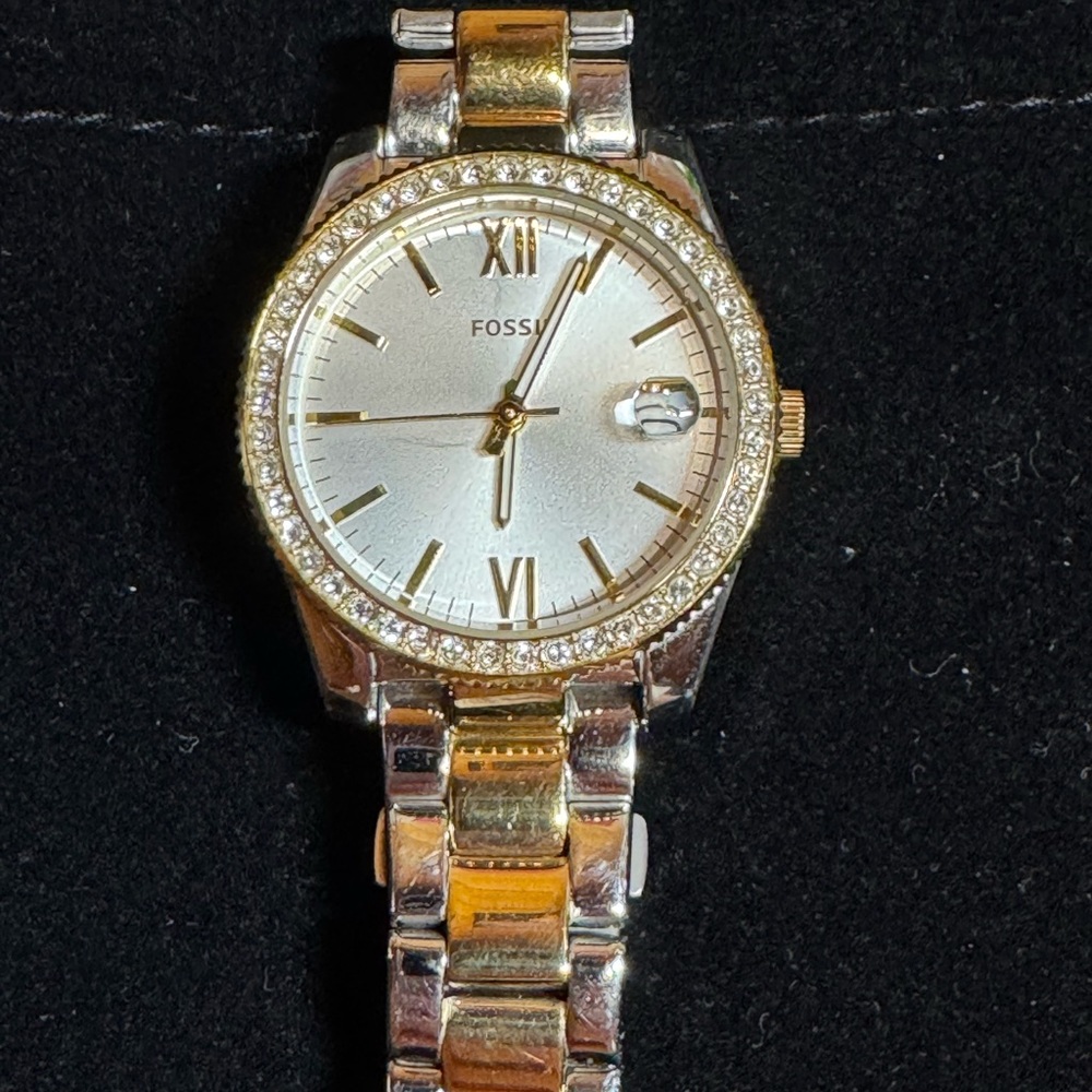 Fossil Gold and Silver Dress Watch with Two-Tone Elegance